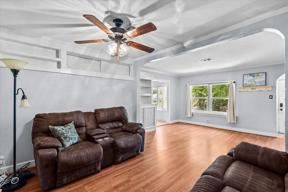 4018 Fm 646 Road Santa Fe, TX 77510
