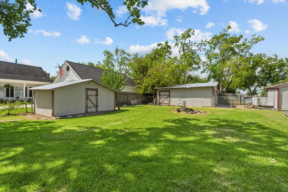 4018 Fm 646 Road Santa Fe, TX 77510