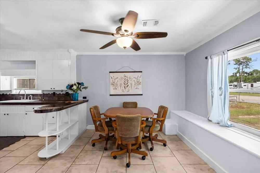 4018 Fm 646 Road Santa Fe, TX 77510