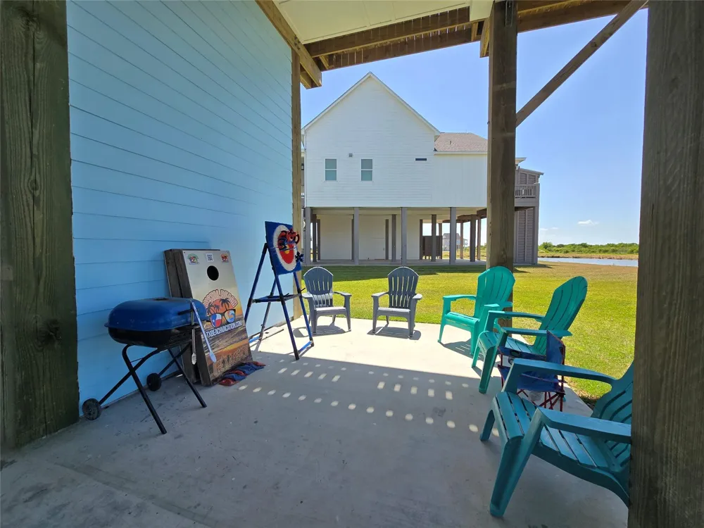 708 Colby Court Port Bolivar, TX 77650