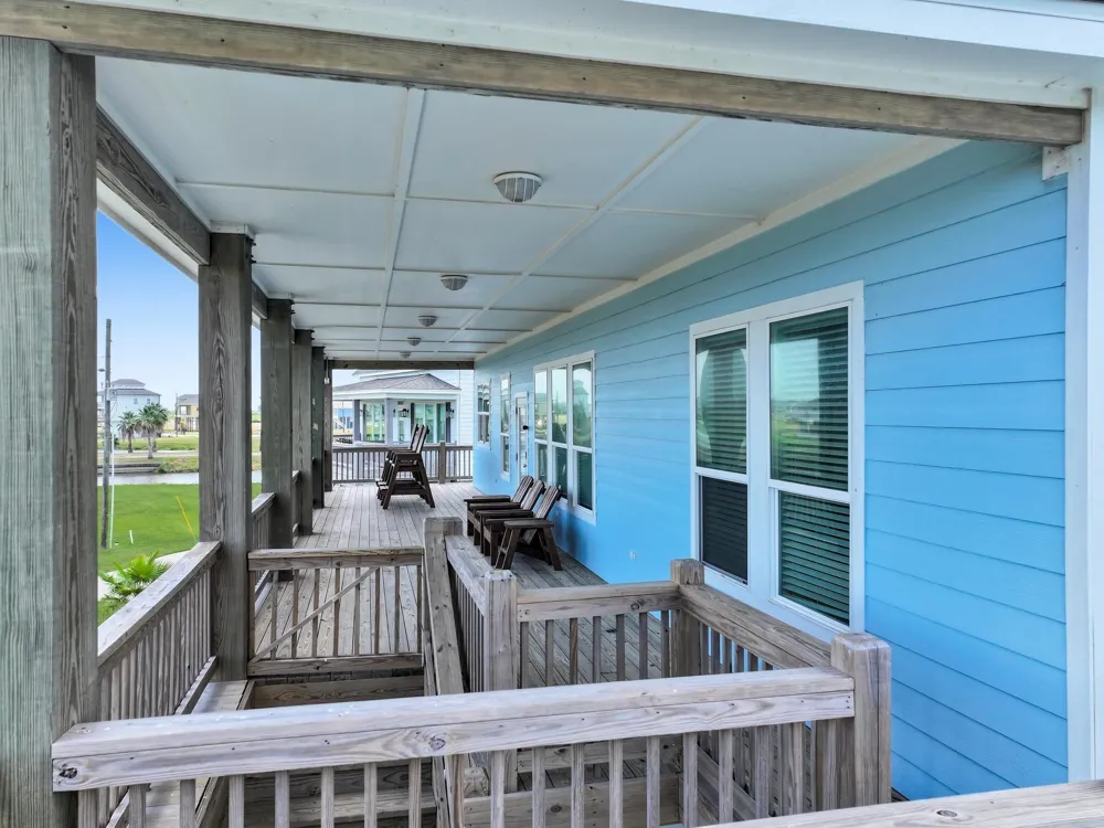 708 Colby Court Port Bolivar, TX 77650