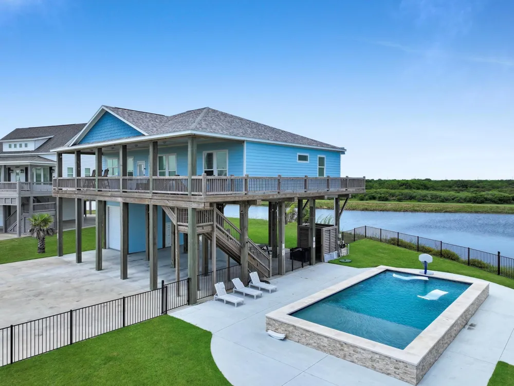 708 Colby Court Port Bolivar, TX 77650