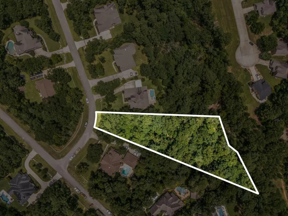 1902 Boulder Ridge Drive Conroe, TX 77304
