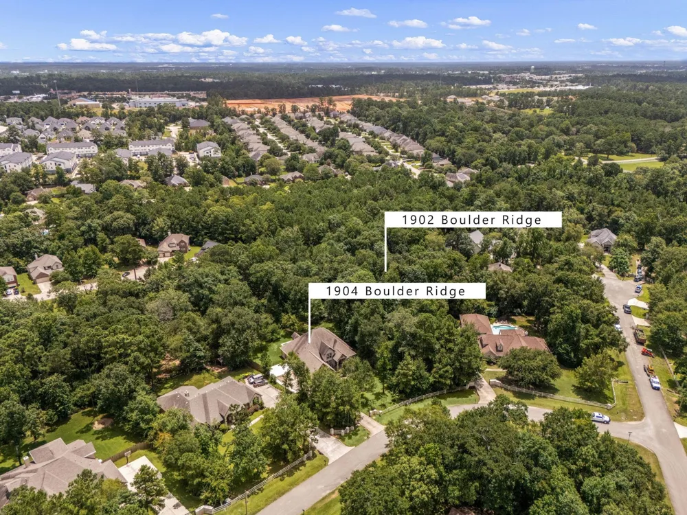 1902 Boulder Ridge Drive Conroe, TX 77304