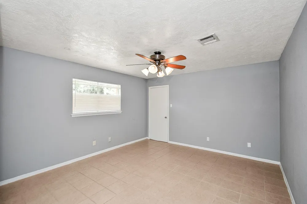 1104 E 13th Street Deer Park, TX 77536