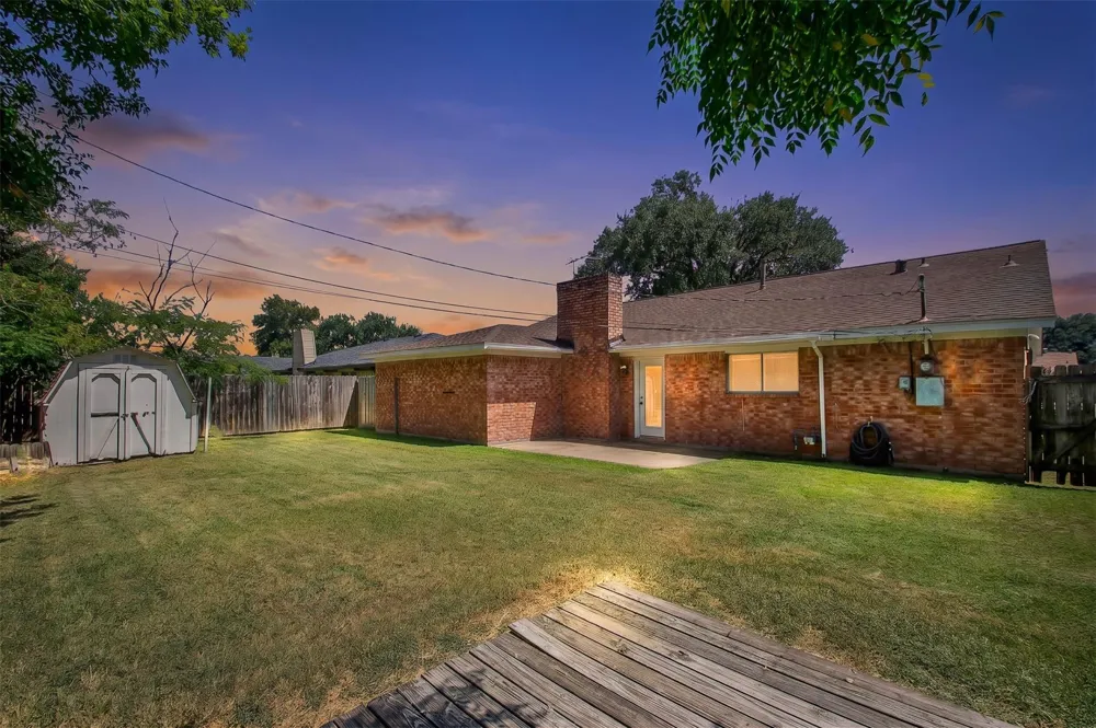 1104 E 13th Street Deer Park, TX 77536