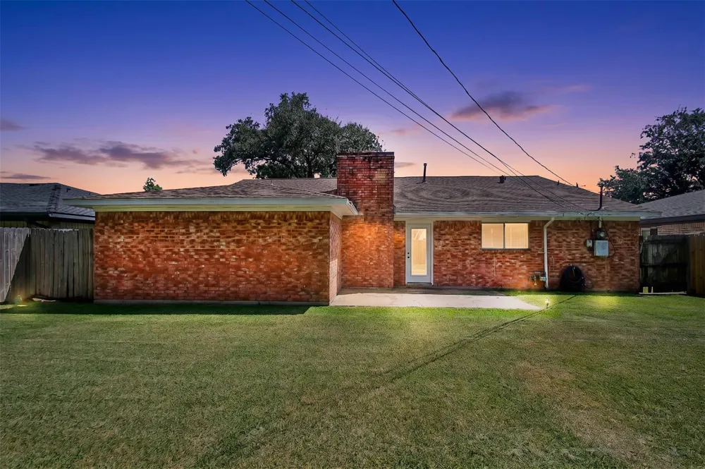 1104 E 13th Street Deer Park, TX 77536