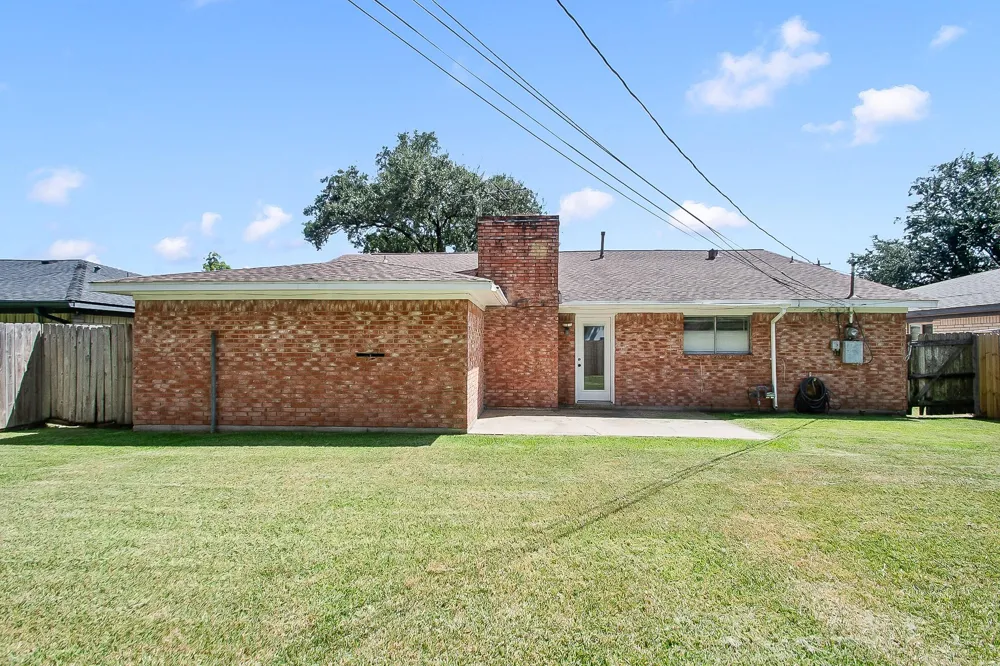 1104 E 13th Street Deer Park, TX 77536
