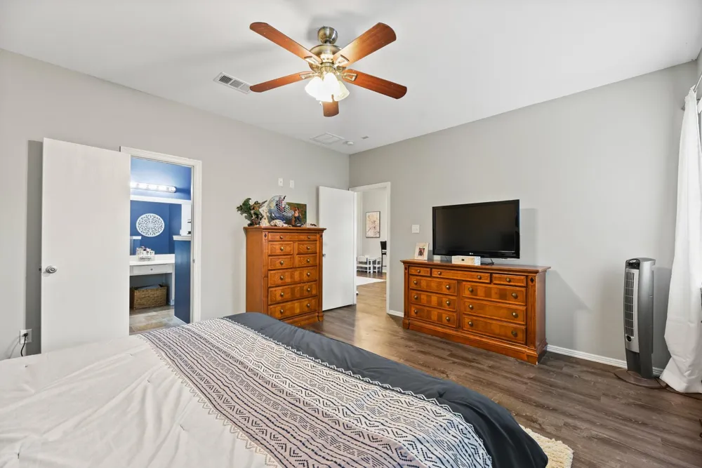 32018 Anne Lane Pinehurst, TX 77362