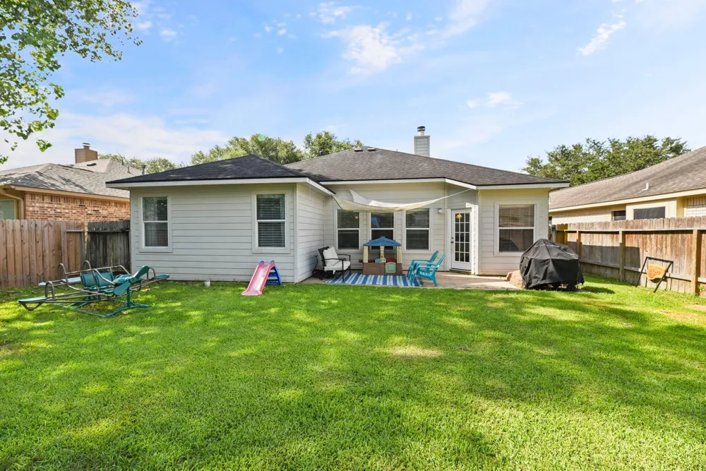 32018 Anne Lane Pinehurst, TX 77362