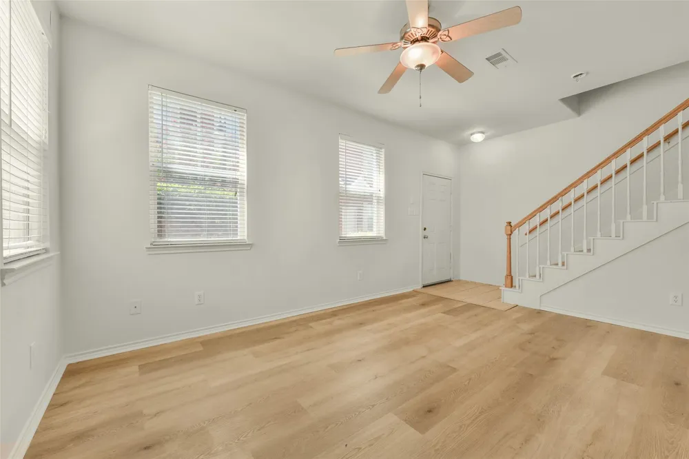 2121 Kemah Village Drive Kemah, TX 77565