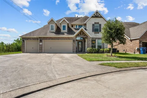 4822 Bay Vista Drive