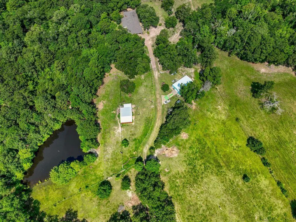 17657 Fm 2022 Grapeland, TX 75844
