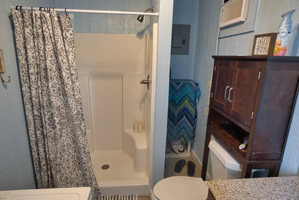 1838 Hall Avenue Sargent, TX 77414