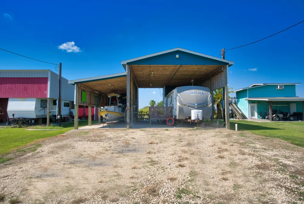 1838 Hall Avenue Sargent, TX 77414