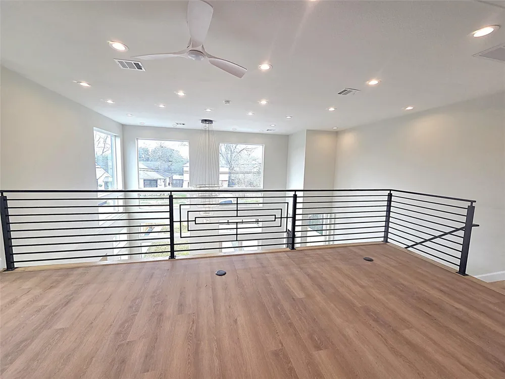 1207 Collier Street Houston, TX 77023