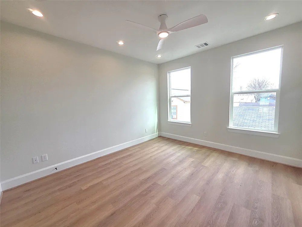 1207 Collier Street Houston, TX 77023
