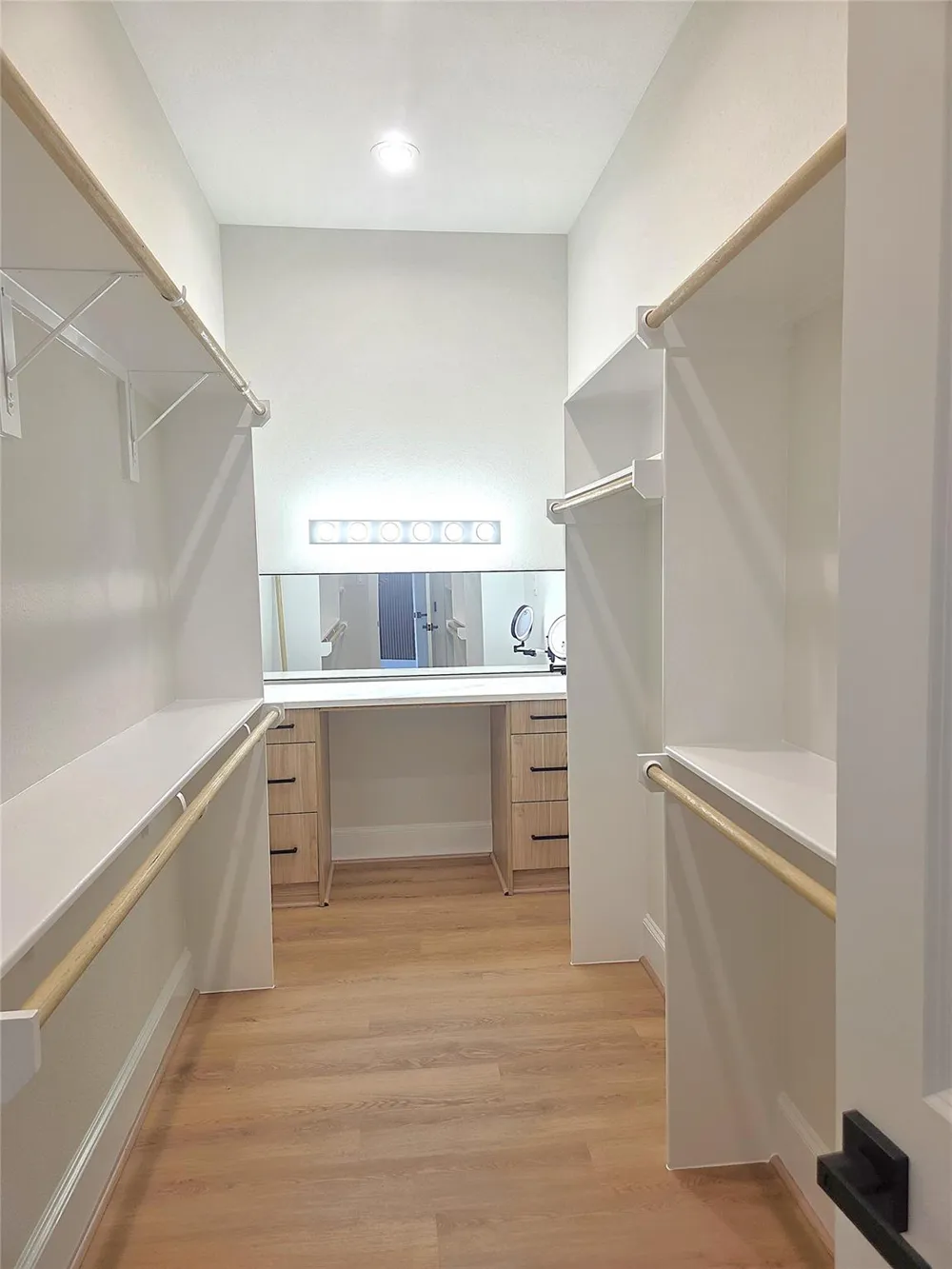 1207 Collier Street Houston, TX 77023