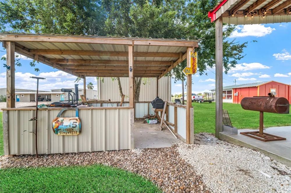 953 Austin Street Matagorda, TX 77457