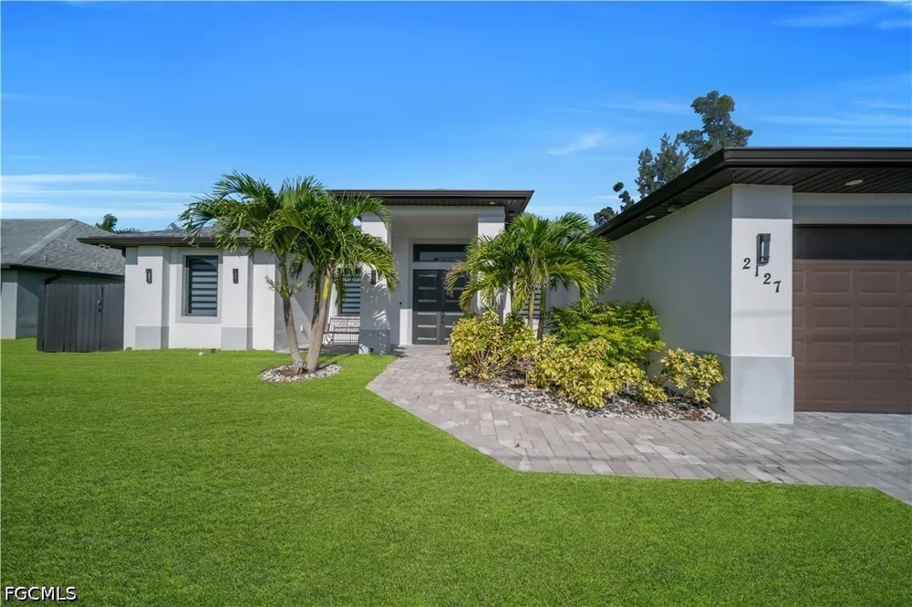 SW 17TH PLACE Cape Coral, FL 33991