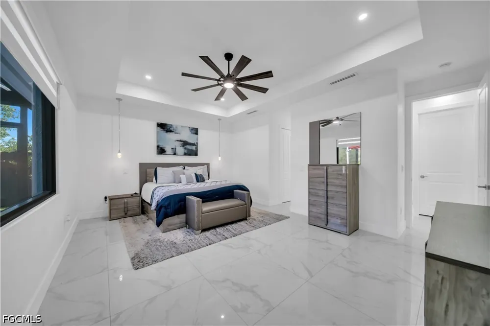 SW 17TH PLACE Cape Coral, FL 33991