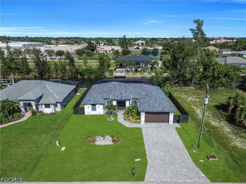 SW 17TH PLACE Cape Coral, FL 33991