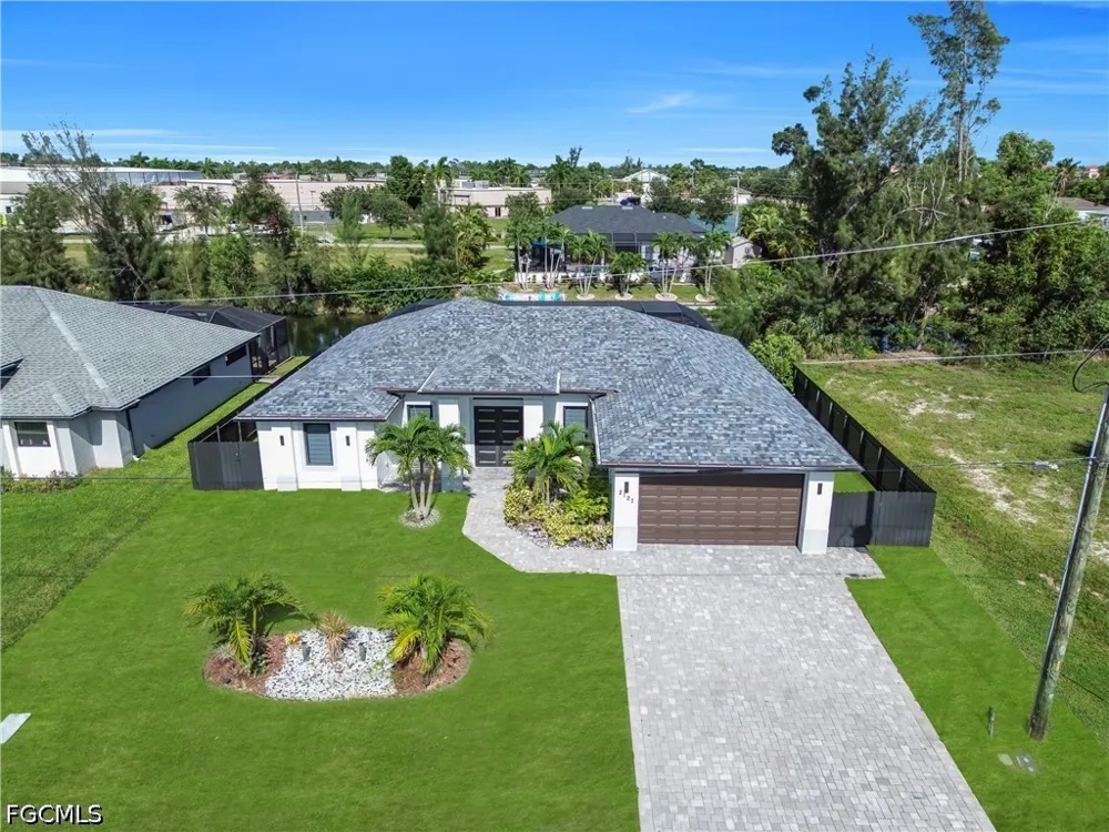 SW 17TH PLACE Cape Coral, FL 33991
