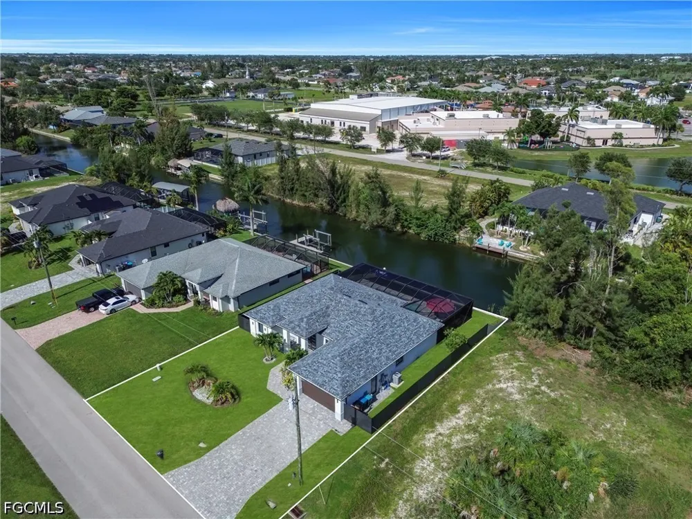 SW 17TH PLACE Cape Coral, FL 33991