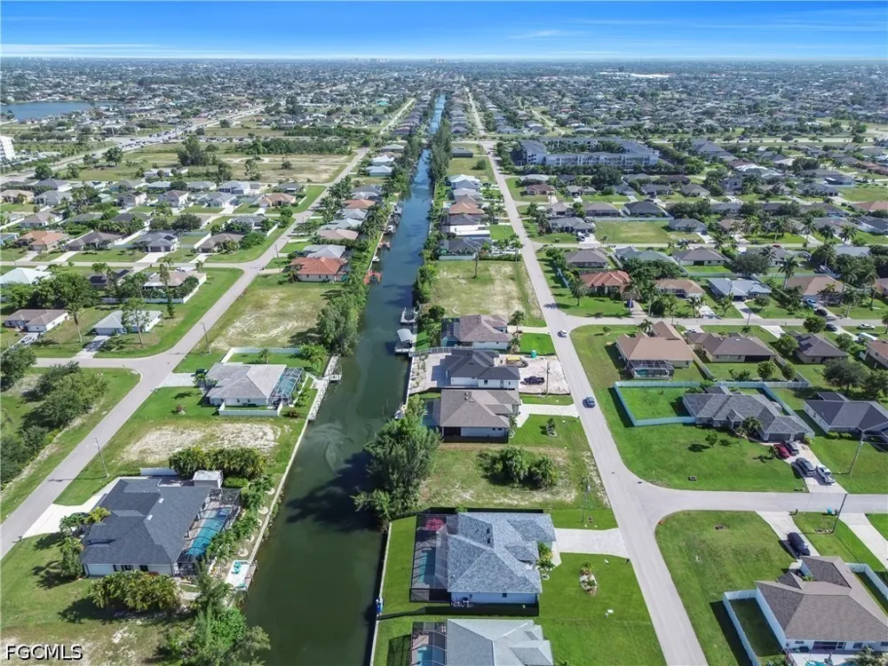 SW 17TH PLACE Cape Coral, FL 33991