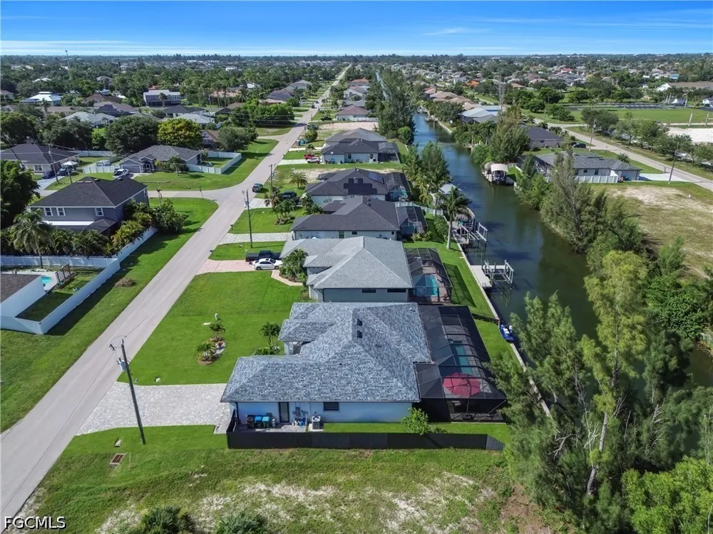 SW 17TH PLACE Cape Coral, FL 33991