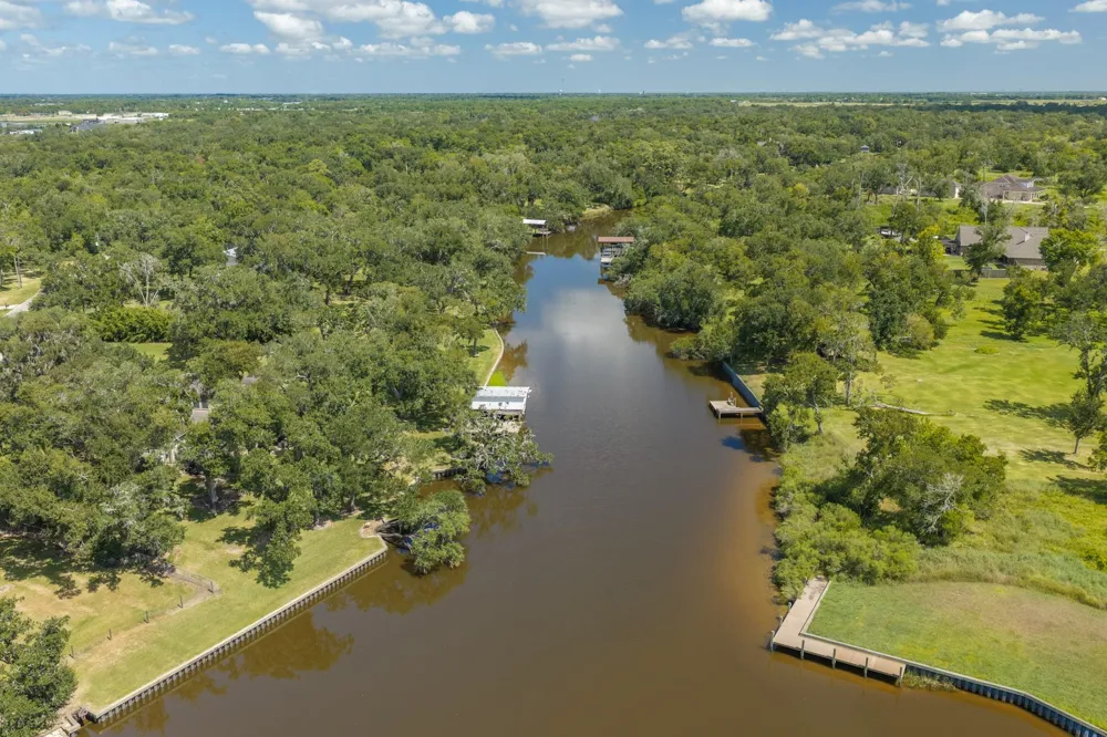 33003 Blue Crab Court Richwood, TX 77515