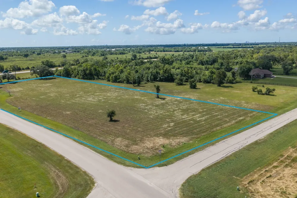 33003 Blue Crab Court Richwood, TX 77515