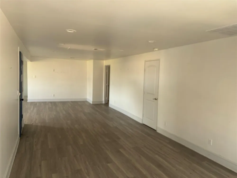 989 Alberdie Drive Crystal Beach, TX 77650