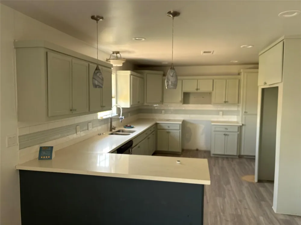 989 Alberdie Drive Crystal Beach, TX 77650