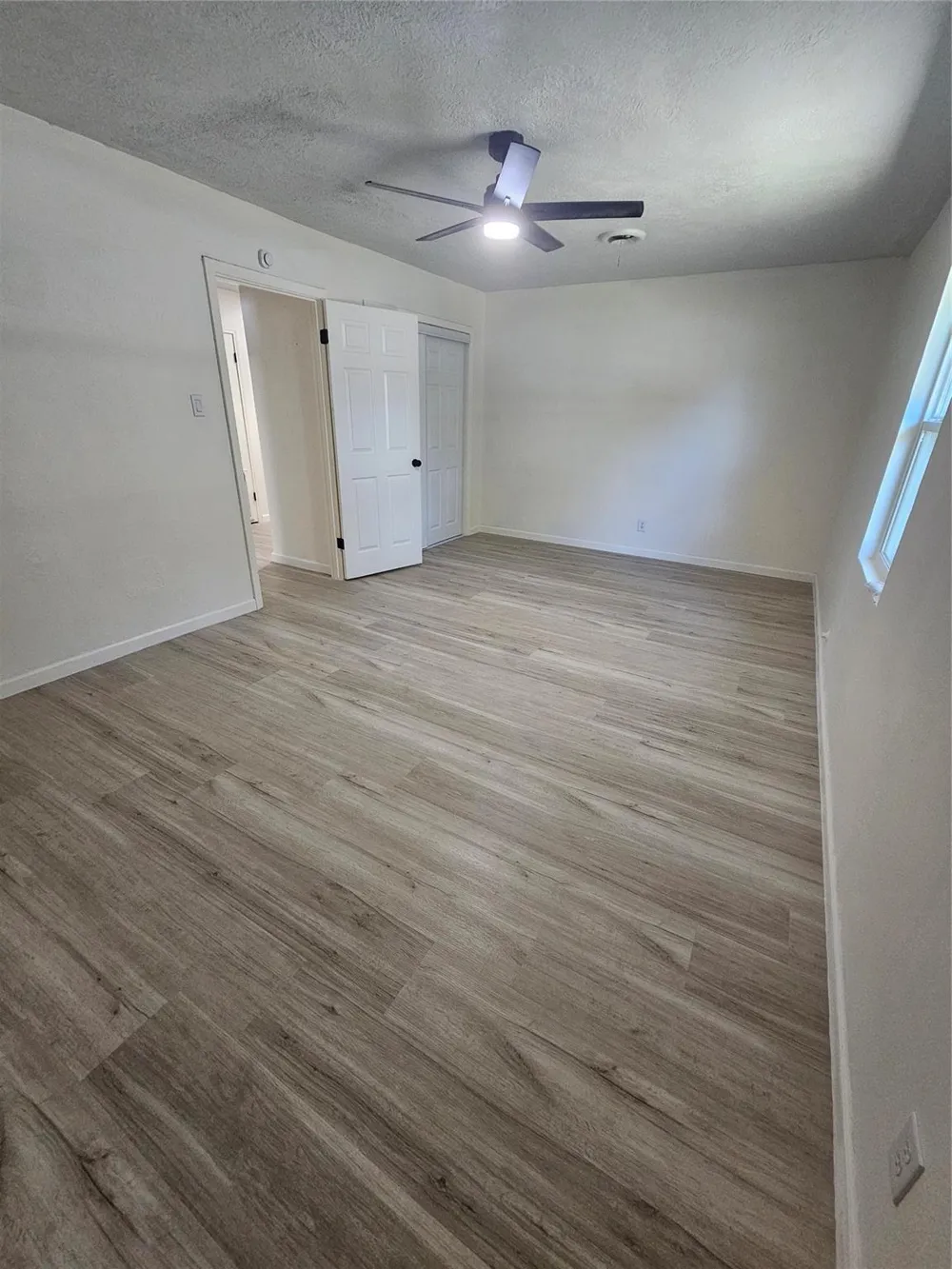 3016 Lincoln Street Liberty, TX 77575