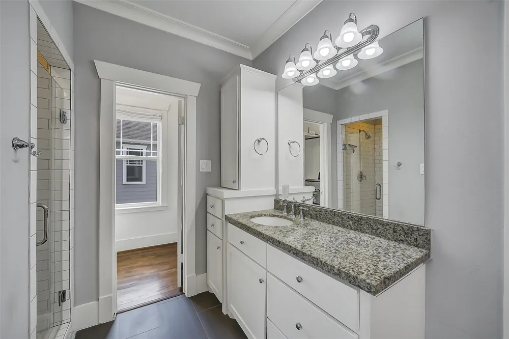 1224 W 17th Street #C Houston, TX 77008