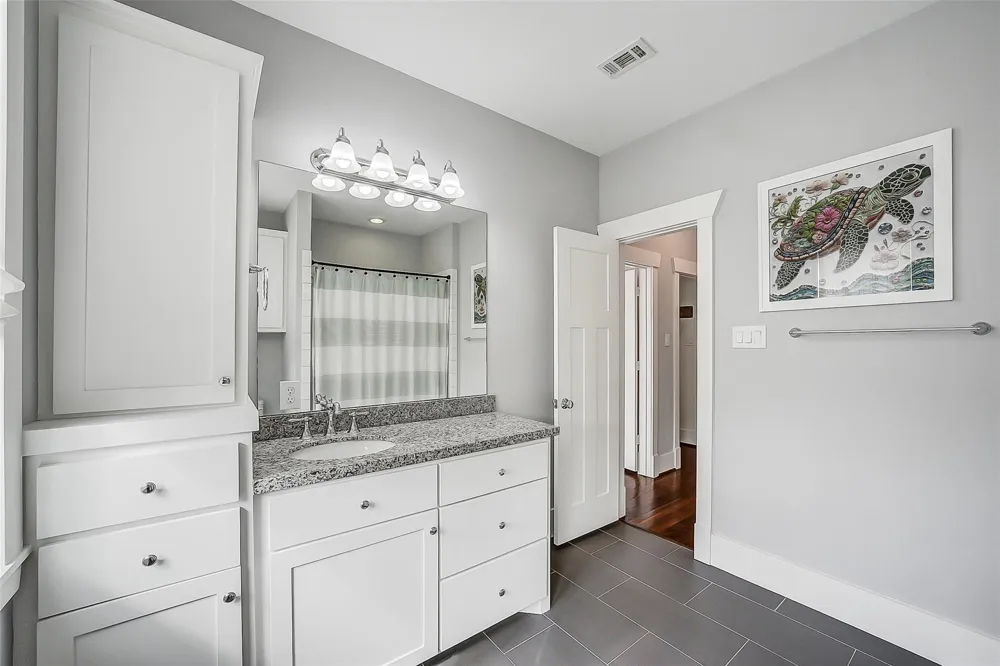 1224 W 17th Street #C Houston, TX 77008