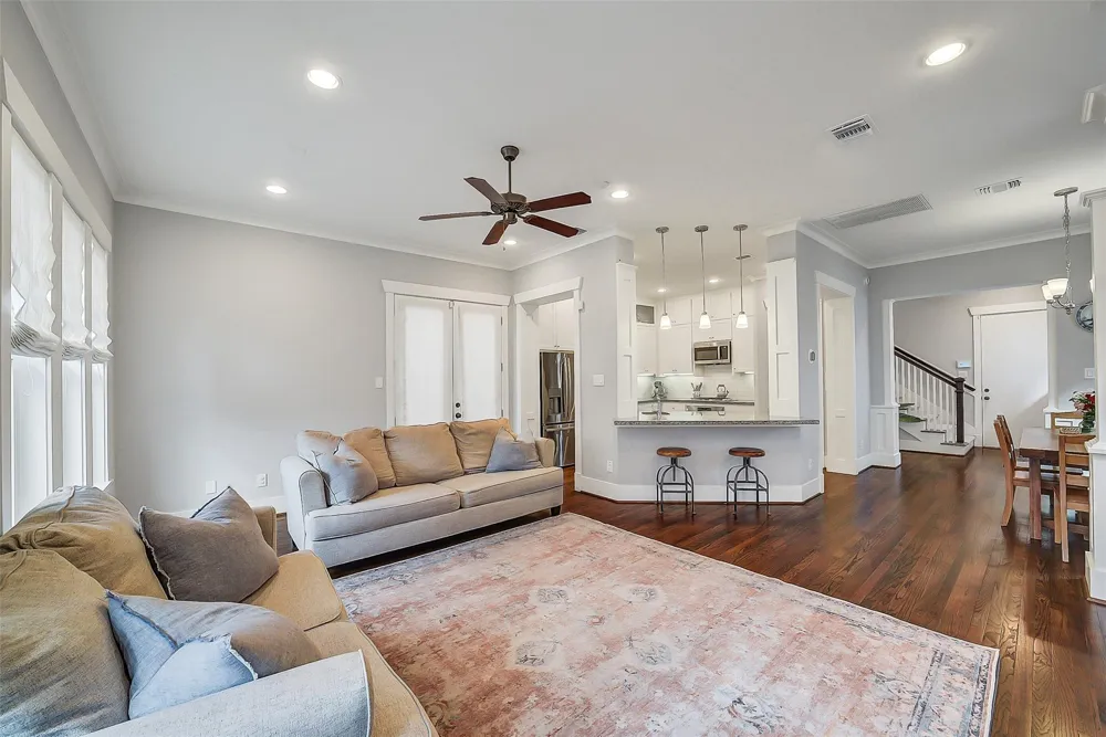 1224 W 17th Street #C Houston, TX 77008