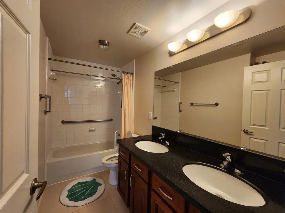6655 W Sam Houston Parkway S #2F Houston, TX 77072