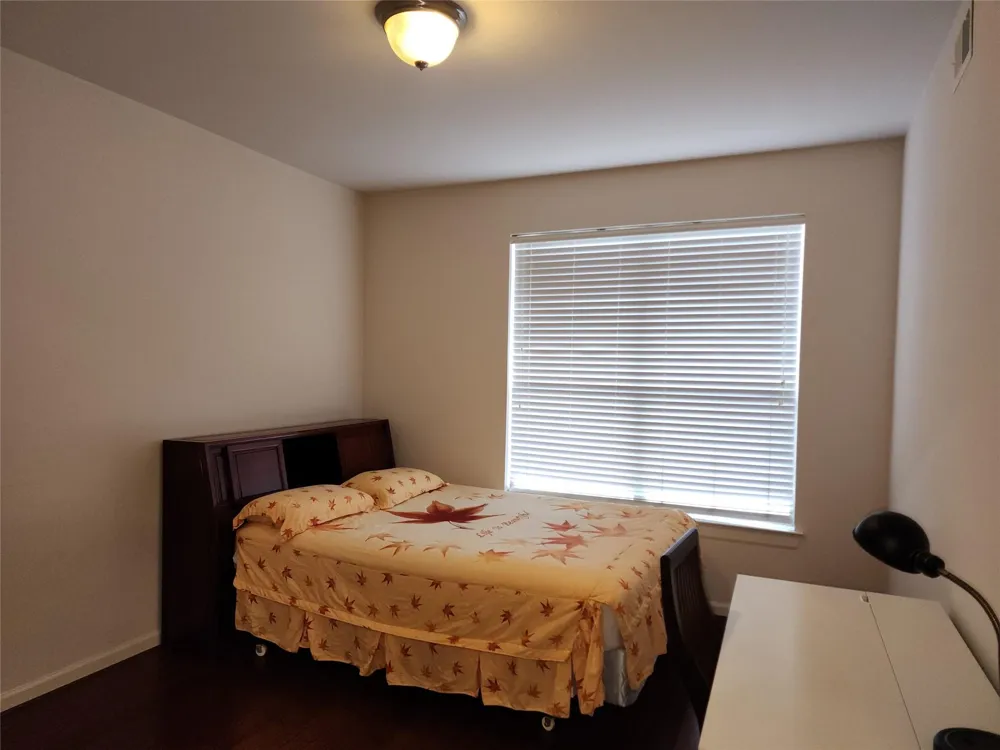 6655 W Sam Houston Parkway S #2F Houston, TX 77072