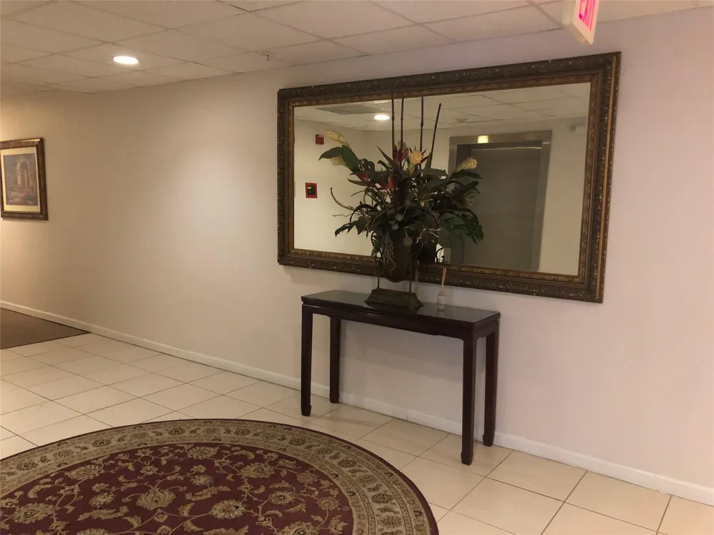 6655 W Sam Houston Parkway S #2F Houston, TX 77072