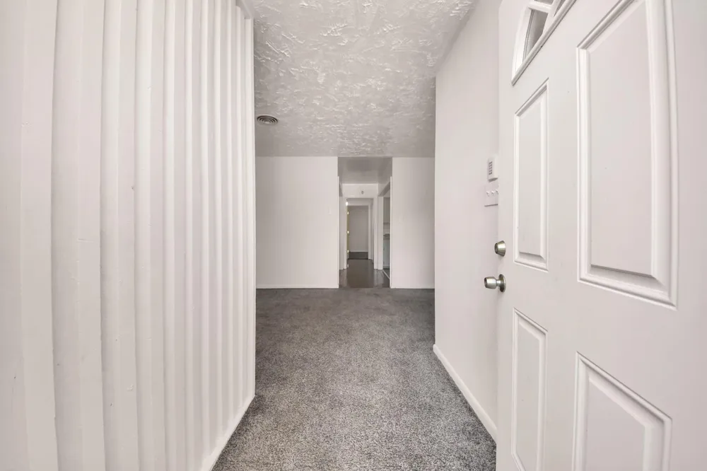 2703 Knotty Oaks Trail Houston, TX 77045