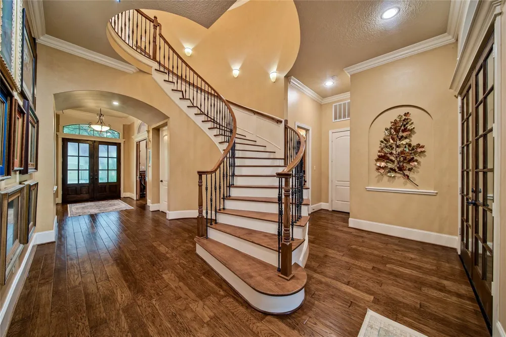 70 W Ambassador Bend The Woodlands, TX 77382