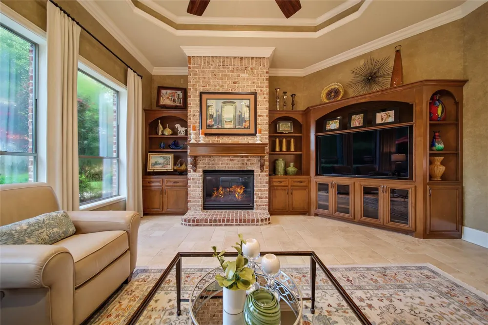 70 W Ambassador Bend The Woodlands, TX 77382