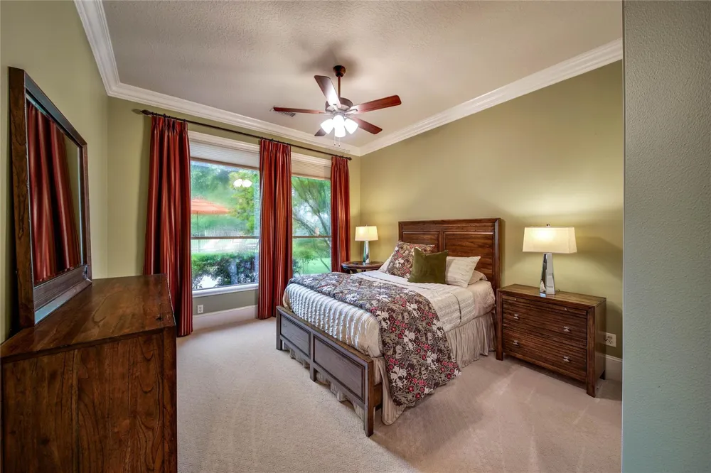 70 W Ambassador Bend The Woodlands, TX 77382