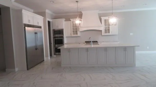 1916 Silver Point Court Friendswood, TX 77546