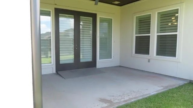 1916 Silver Point Court Friendswood, TX 77546