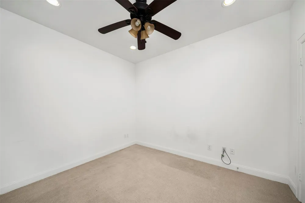 22 Hermann Park Court Houston, TX 77021