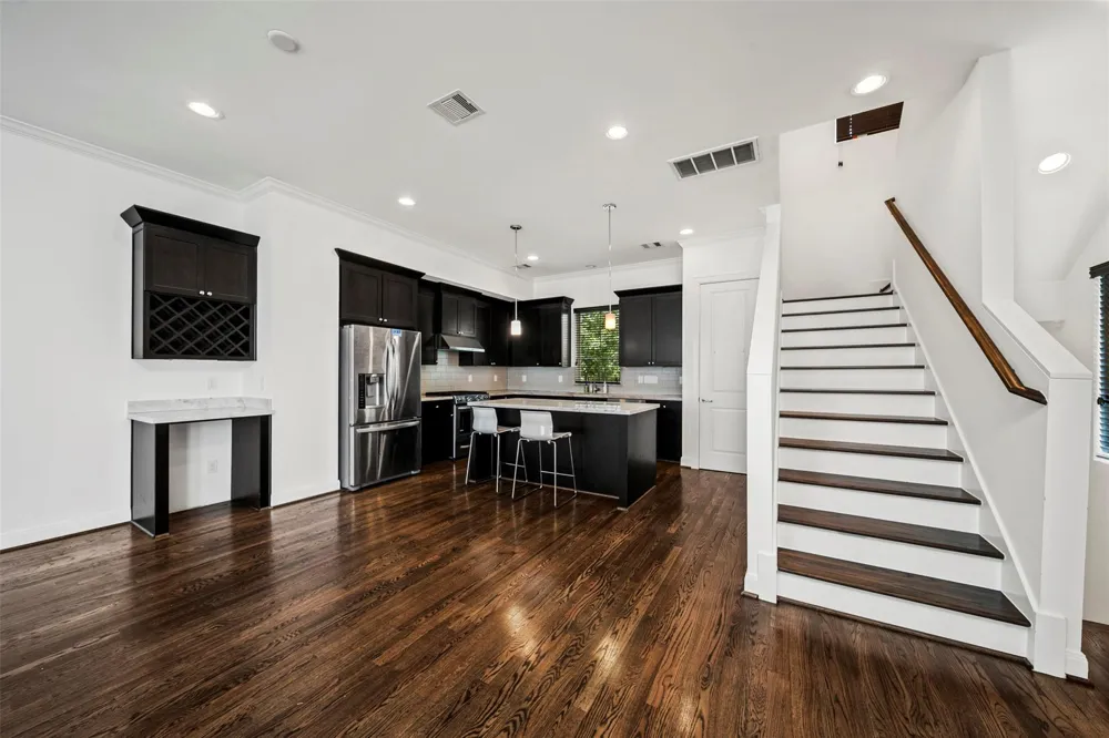 22 Hermann Park Court Houston, TX 77021