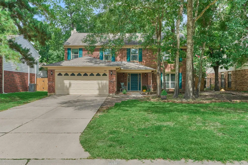 100 W Rainbow Ridge Circle The Woodlands, TX 77381